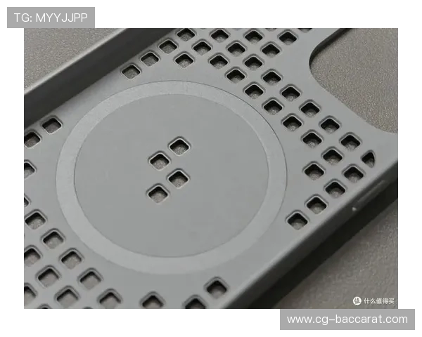 一加13专用舒适手感游戏壳推荐让你畅享不硌手的游戏体验 一加13专用舒适手感游戏壳推荐让你畅享不硌手的游戏体验